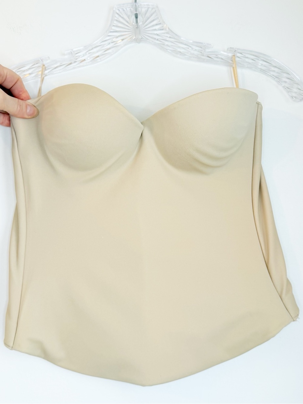 Merry Modes Strapless Seamless Bandeau Top in Nude Beige